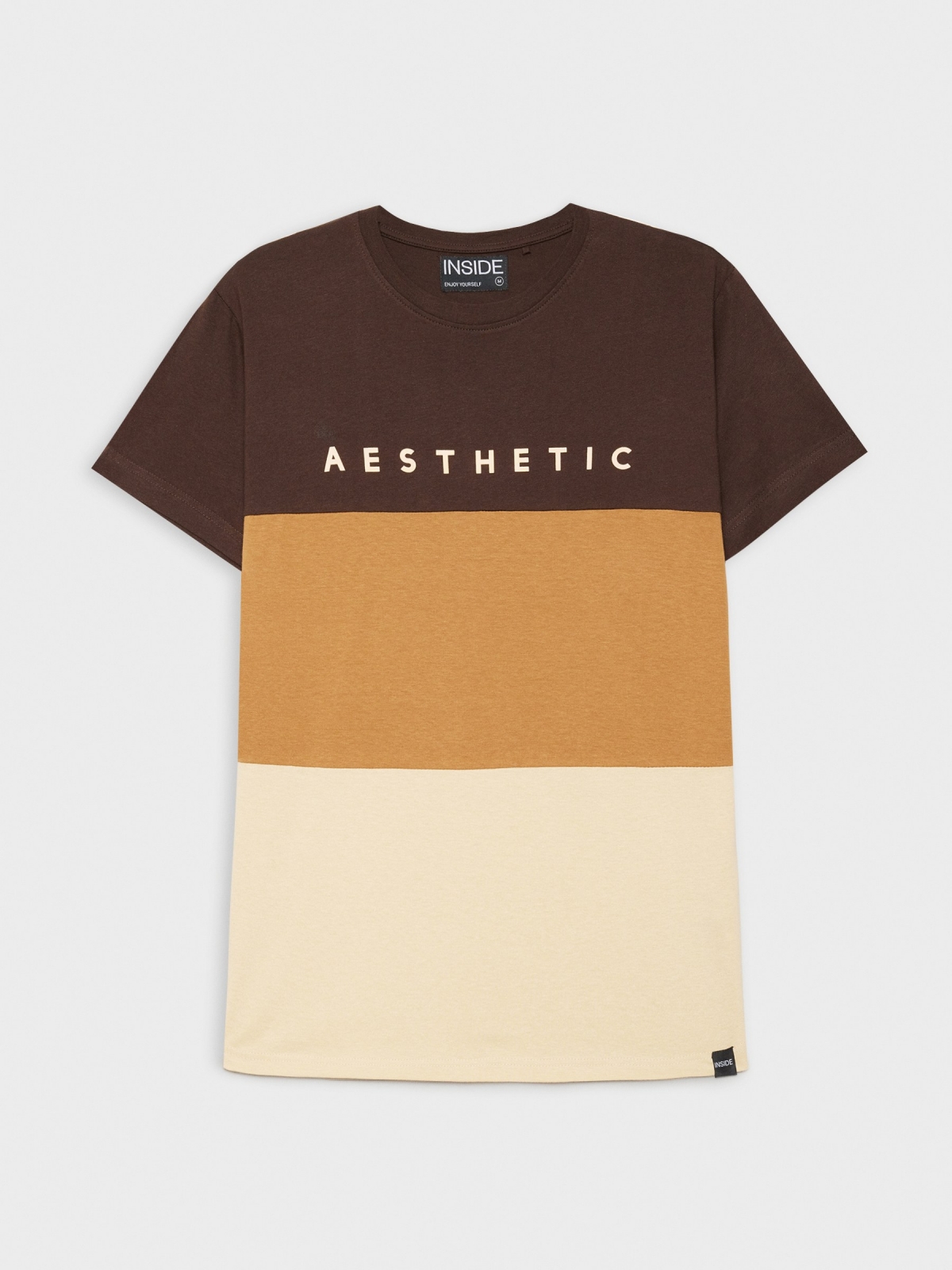  T-shirt color block com impressão de texto marrom terra