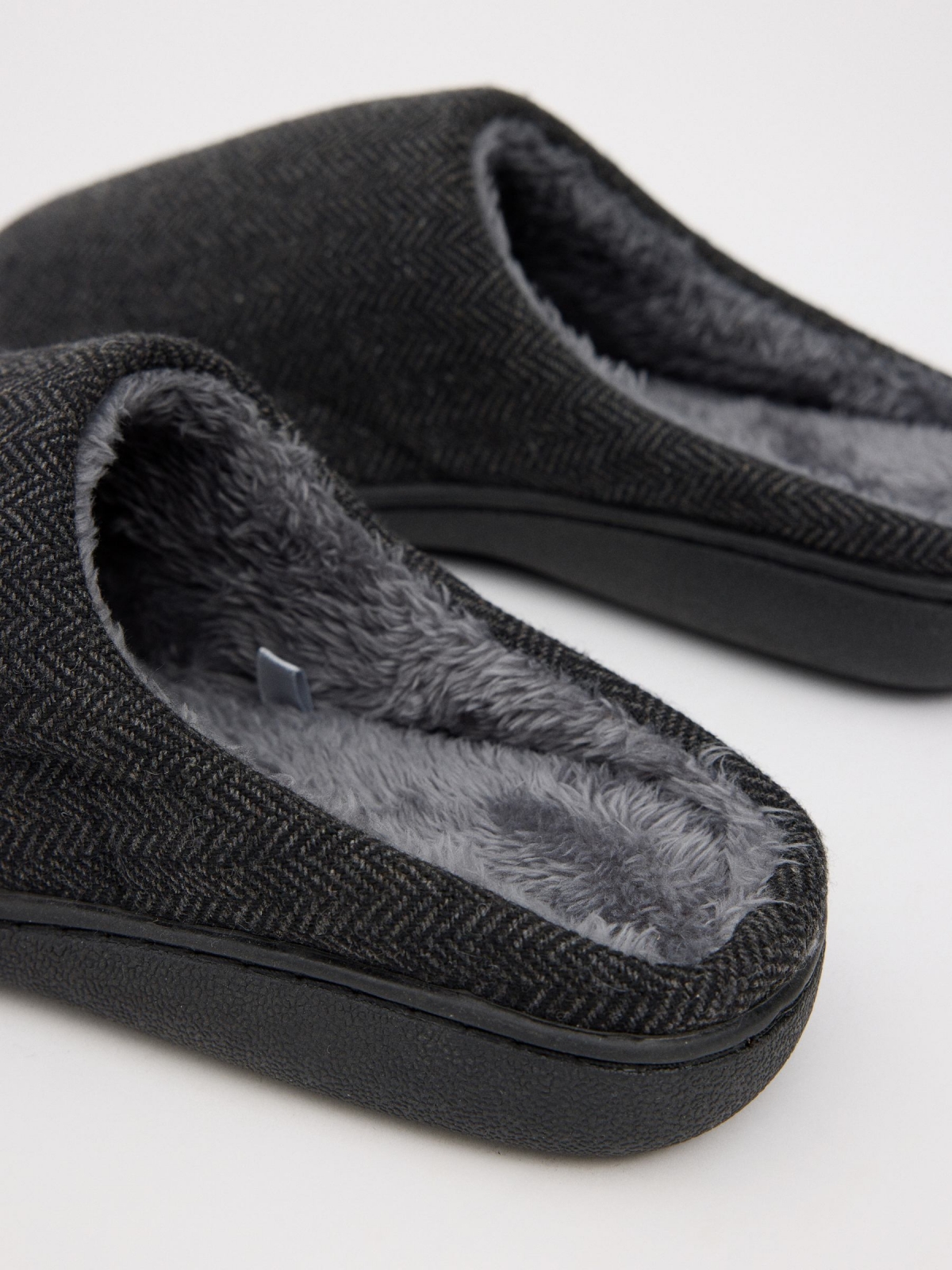 Fur lined home slippers dark grey detail view