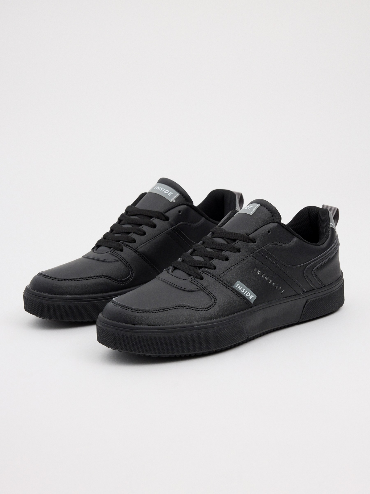 Black leather-effect retro sneaker black 45º front view