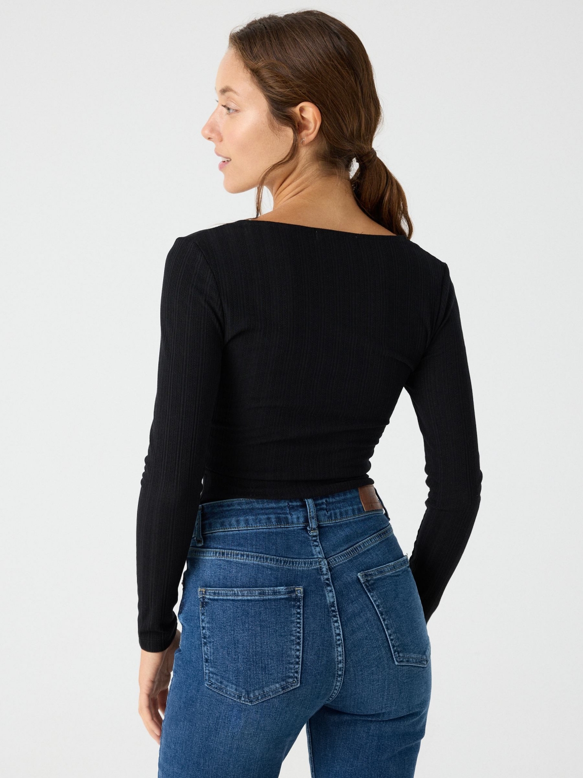 Ribbed t-shirt with crossed neckline black middle back view