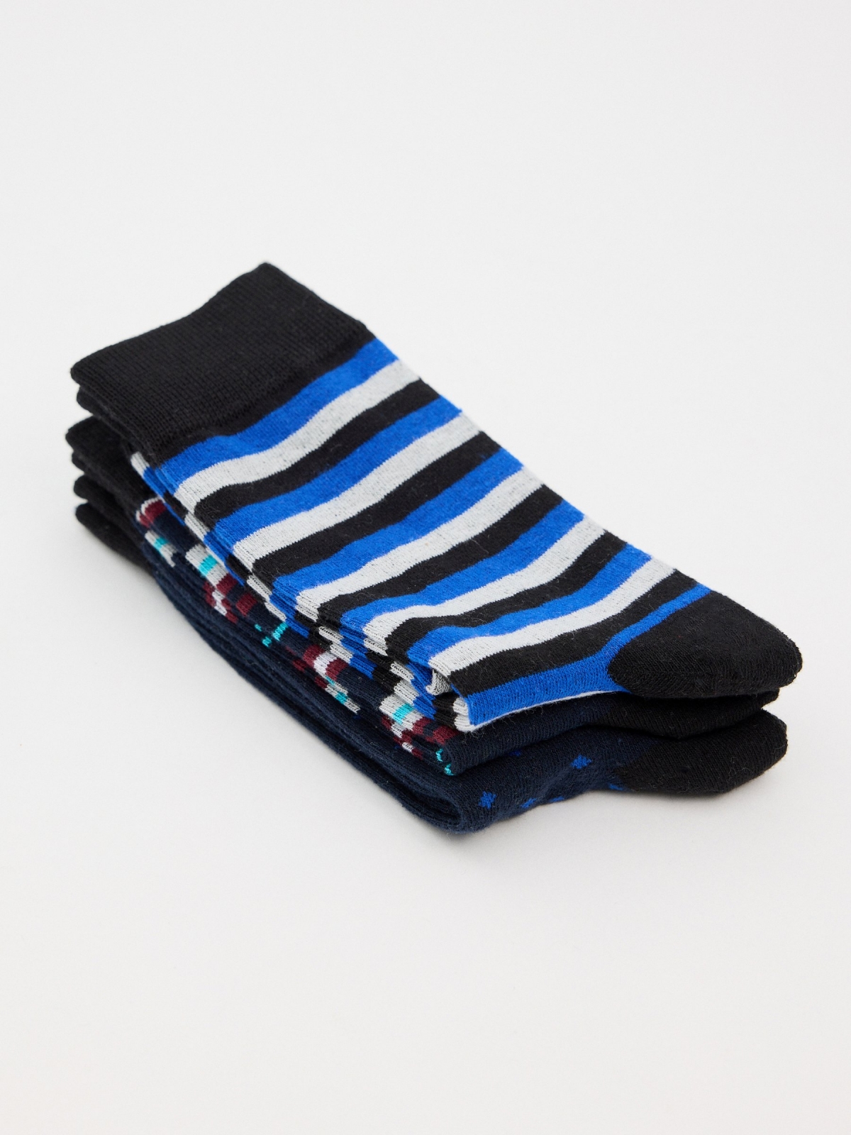 3-pack mixed socks multicolor with a model