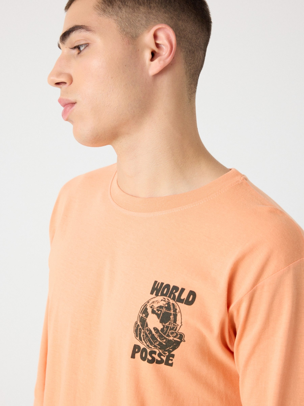Camiseta print ilustración coral vista detalle