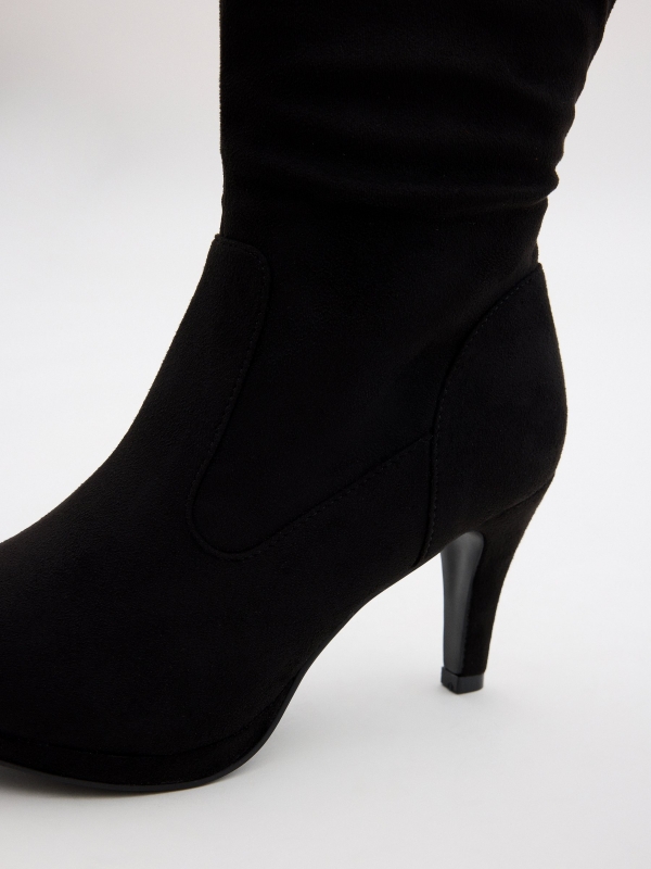 High heel boot suede effect black detail view