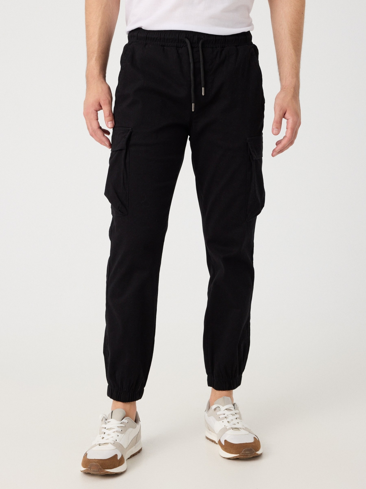 Adjustable cargo joggers black middle front view