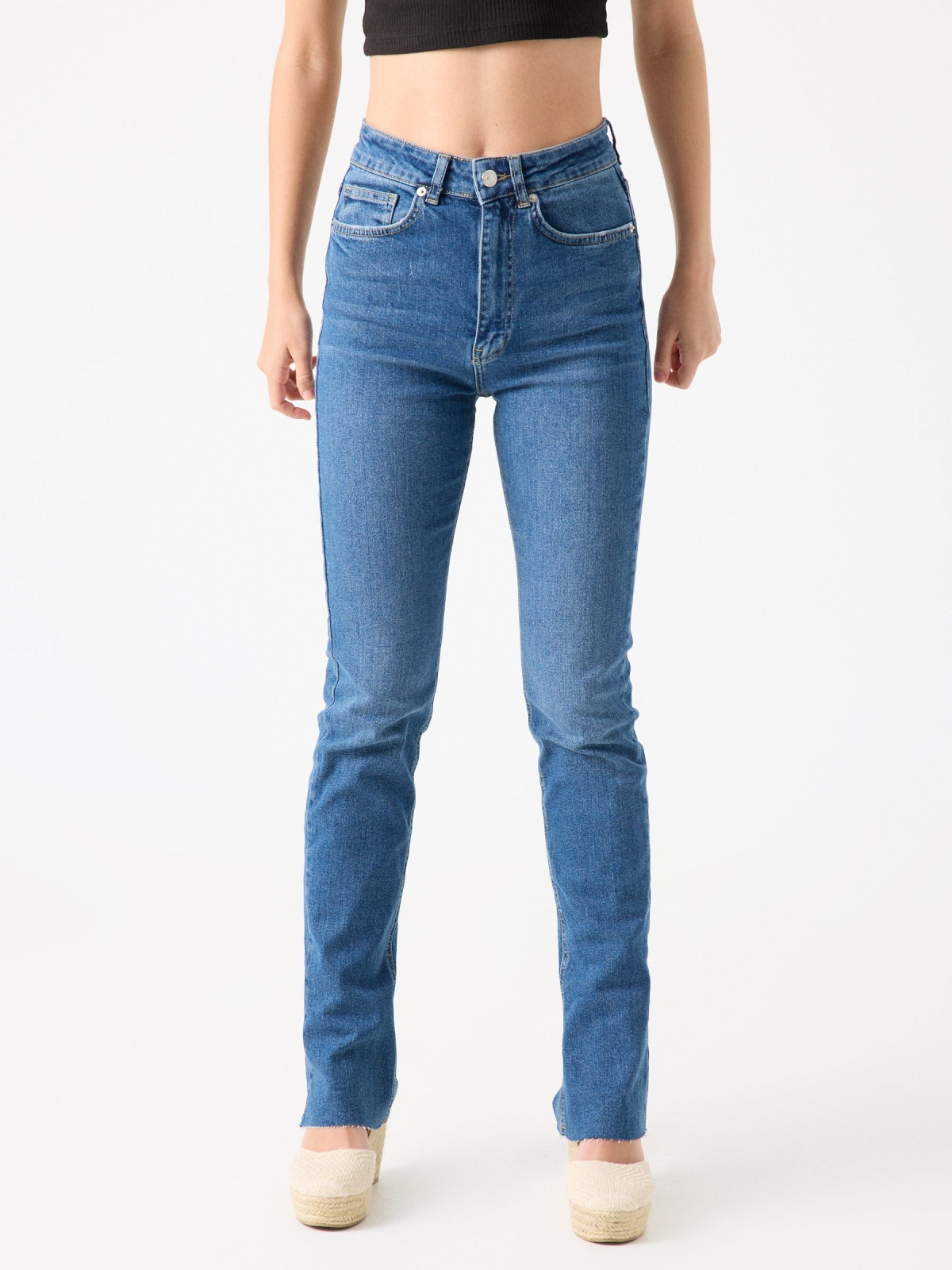 High waist blue flared jeans blue middle front view