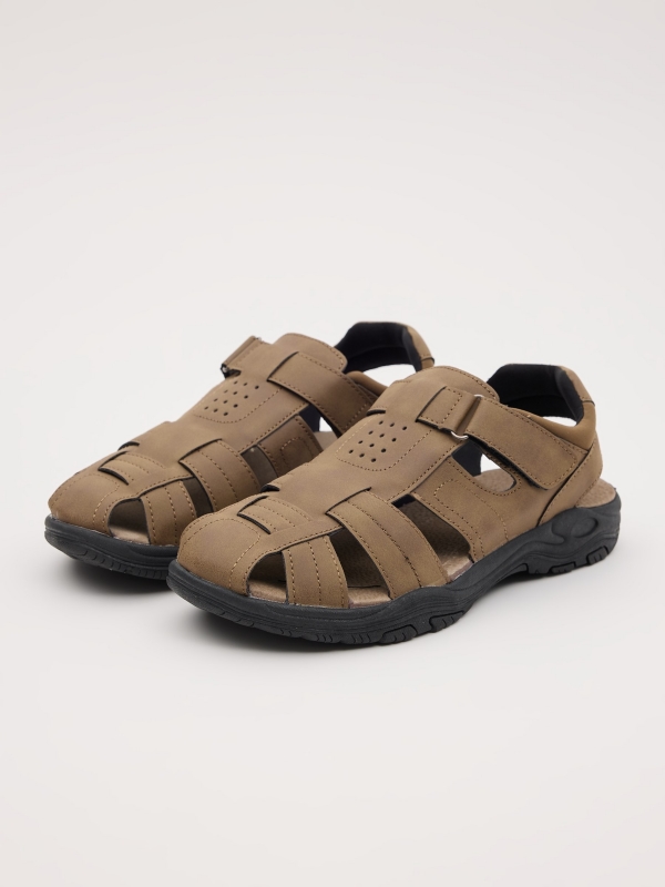 Crab sandals with velcro light brown 45º front view