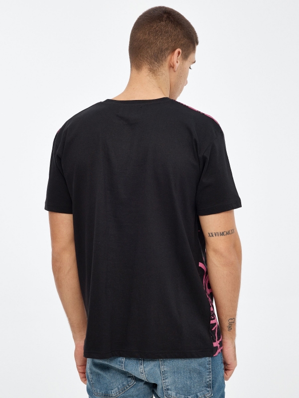 T-shirt de grafite preto vista meia traseira