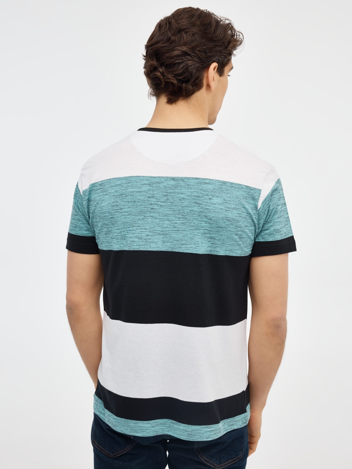 T-shirt color block print azul vista meia traseira