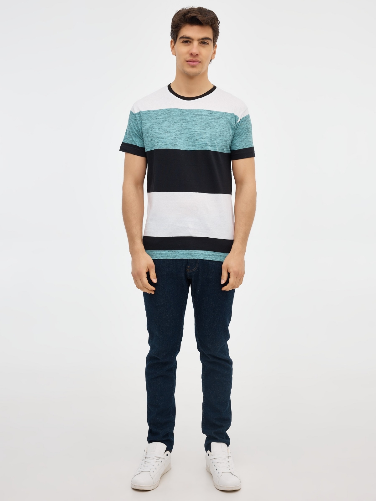 T-shirt color block print azul vista geral frontal