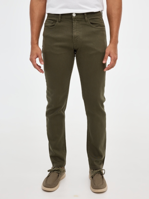 Camel slim jeans green middle front view