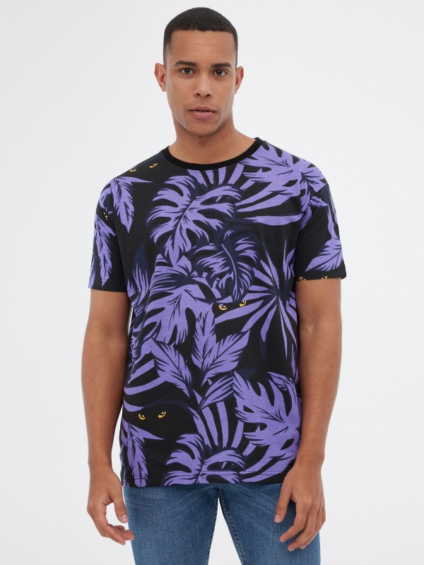 T-shirt tropical púrpura preto vista meia frontal