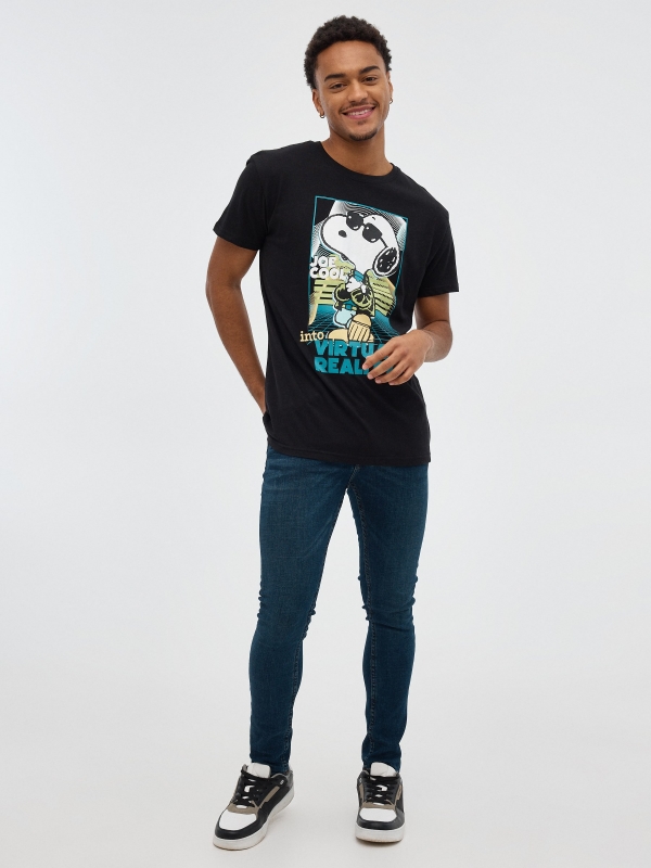 T-shirt Snoopy preto vista geral frontal