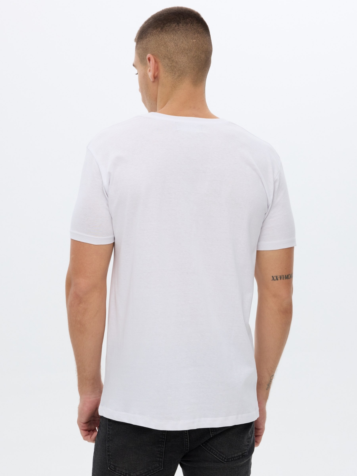Camiseta Create Yourself blanco vista media trasera