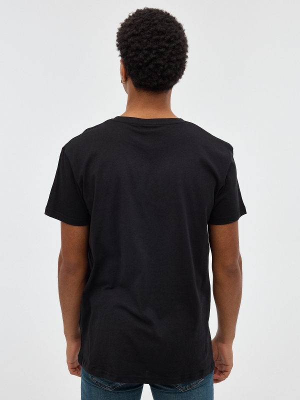 Warner T-shirt black middle back view