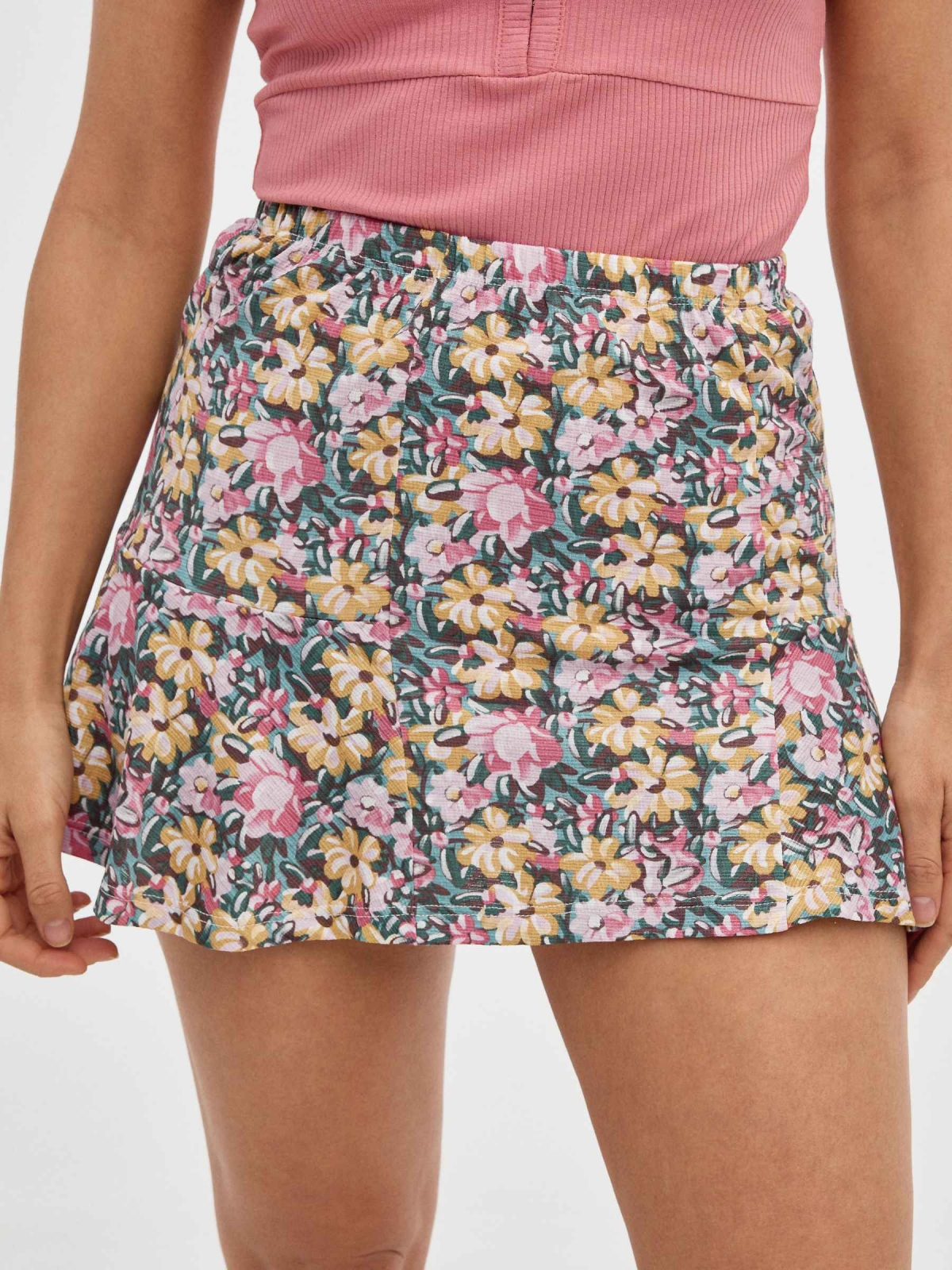 Mini skirt with ruffled flower print multicolor detail view