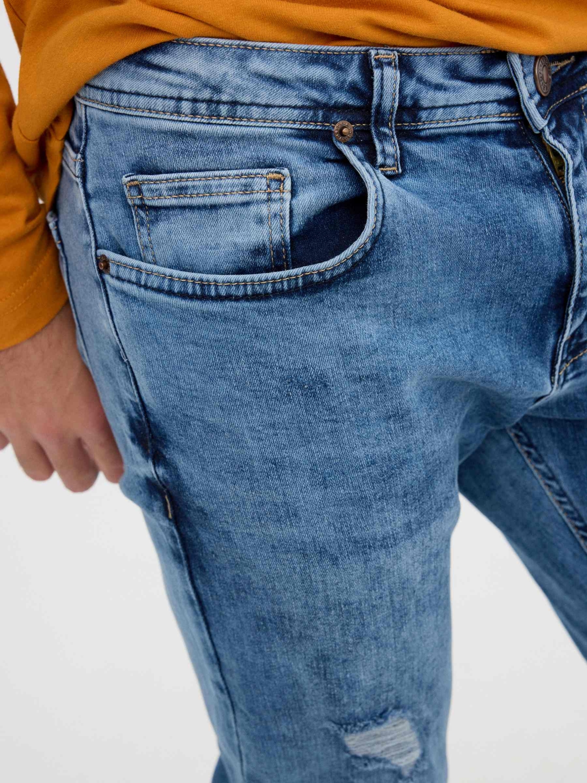 Slim jeans blue detail view