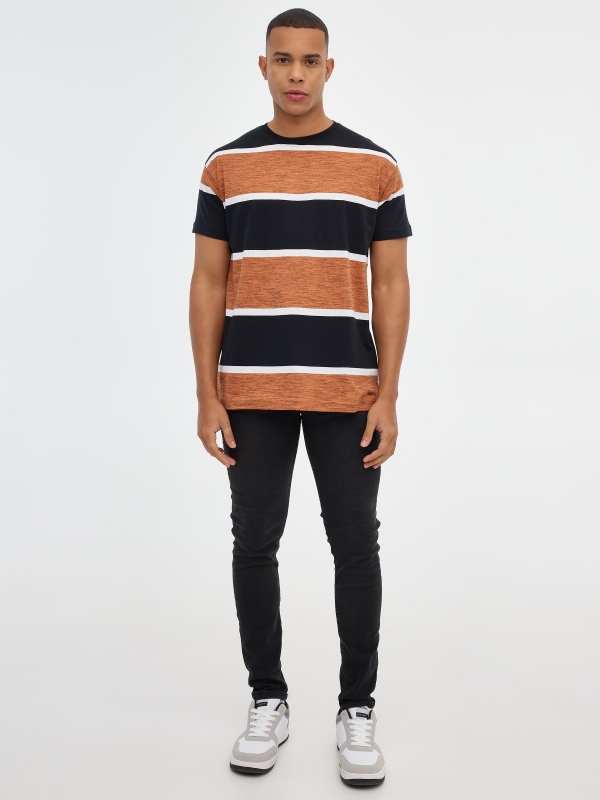 Bicolor striped T-shirt brown front view