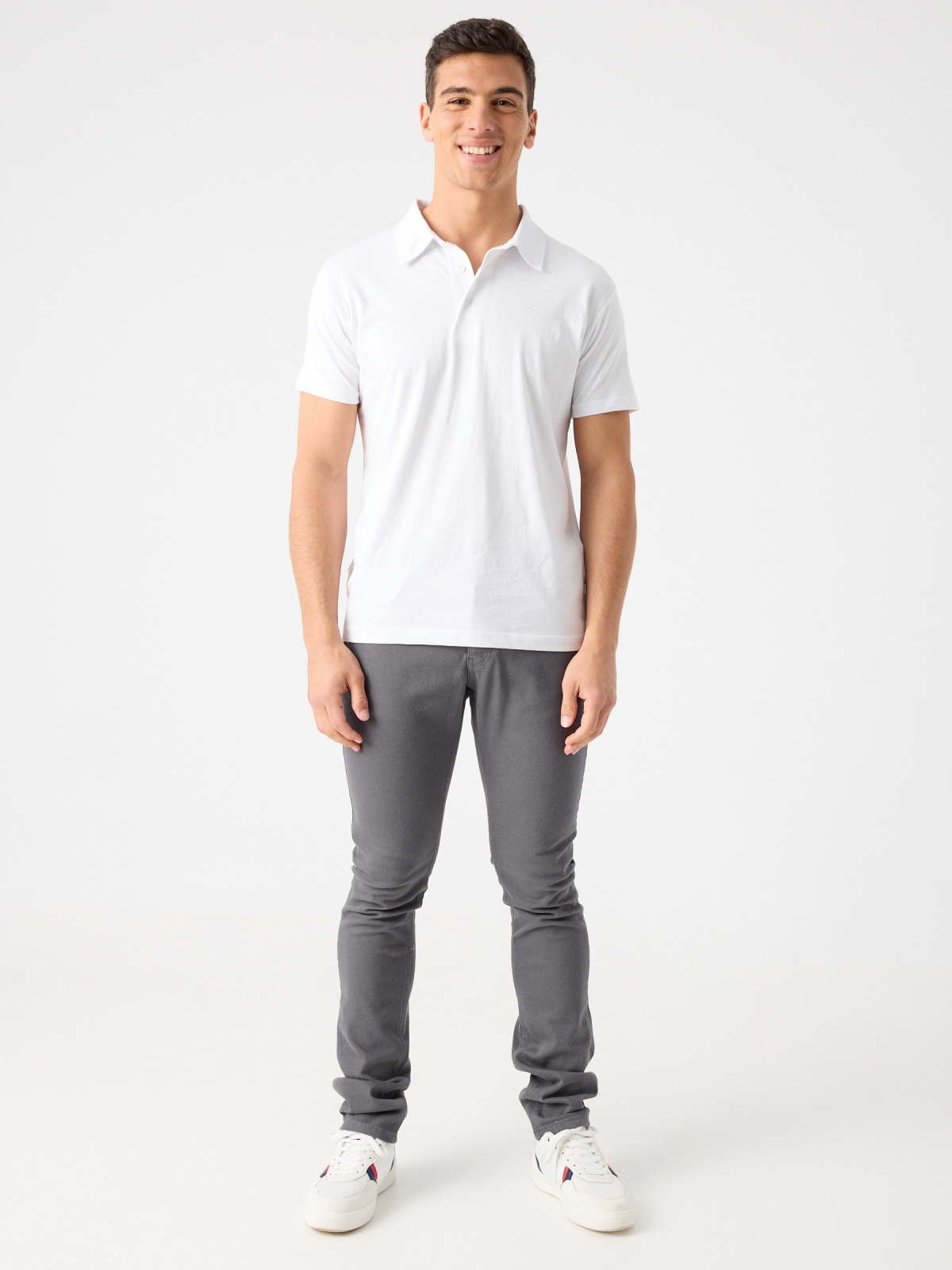 Basic five pocket jeans grey front view