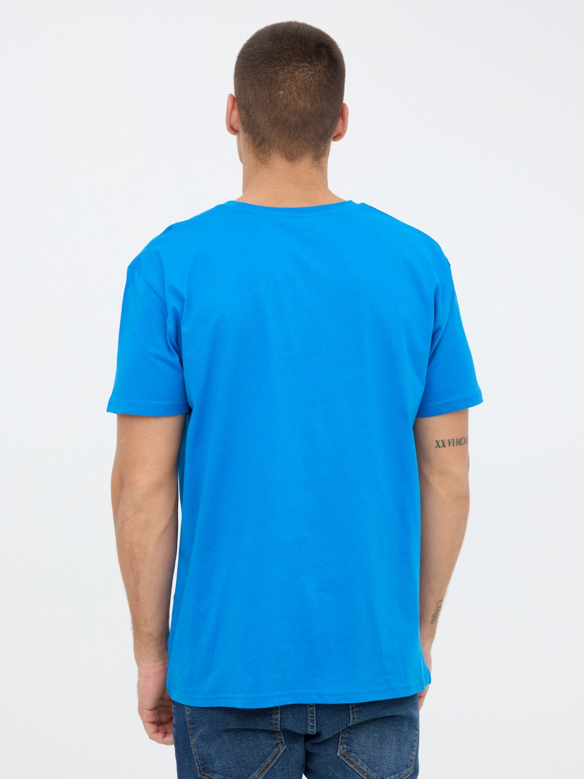 Camiseta Superman azul vista media trasera