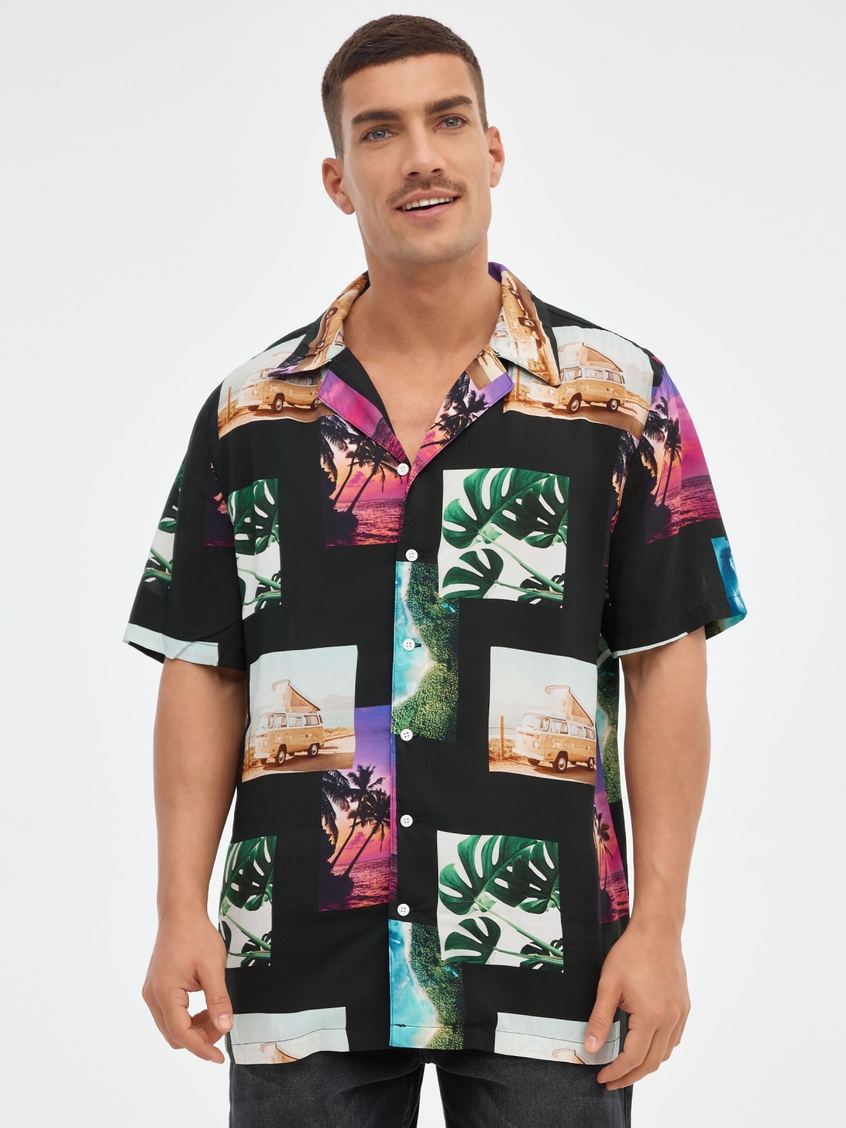 Camisa de impressão collage preto vista meia frontal