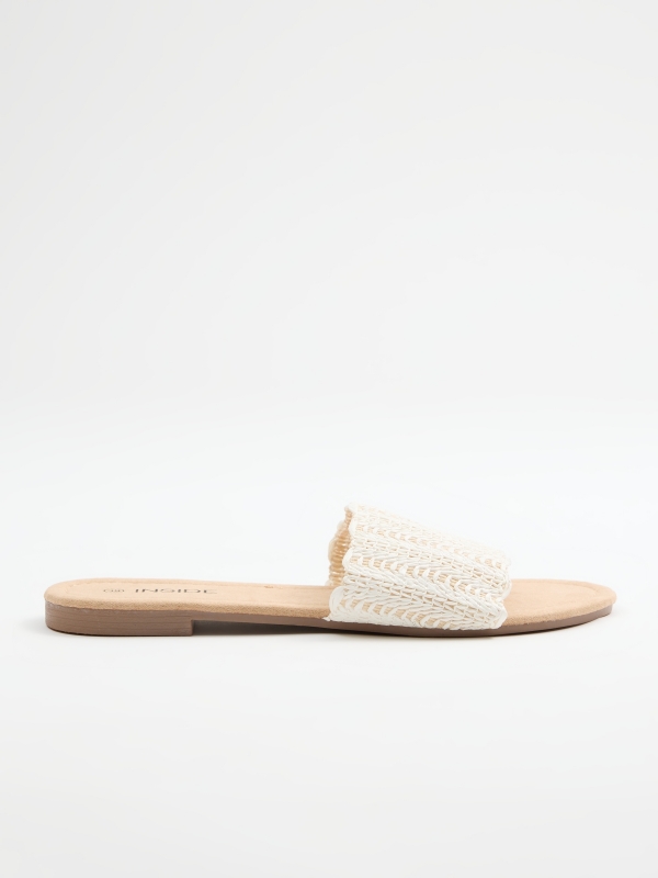 Natural raffia intertwined sandals off white