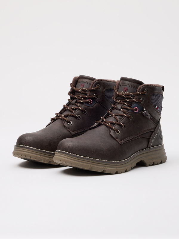 Combined brown boot chocolate 45º front view