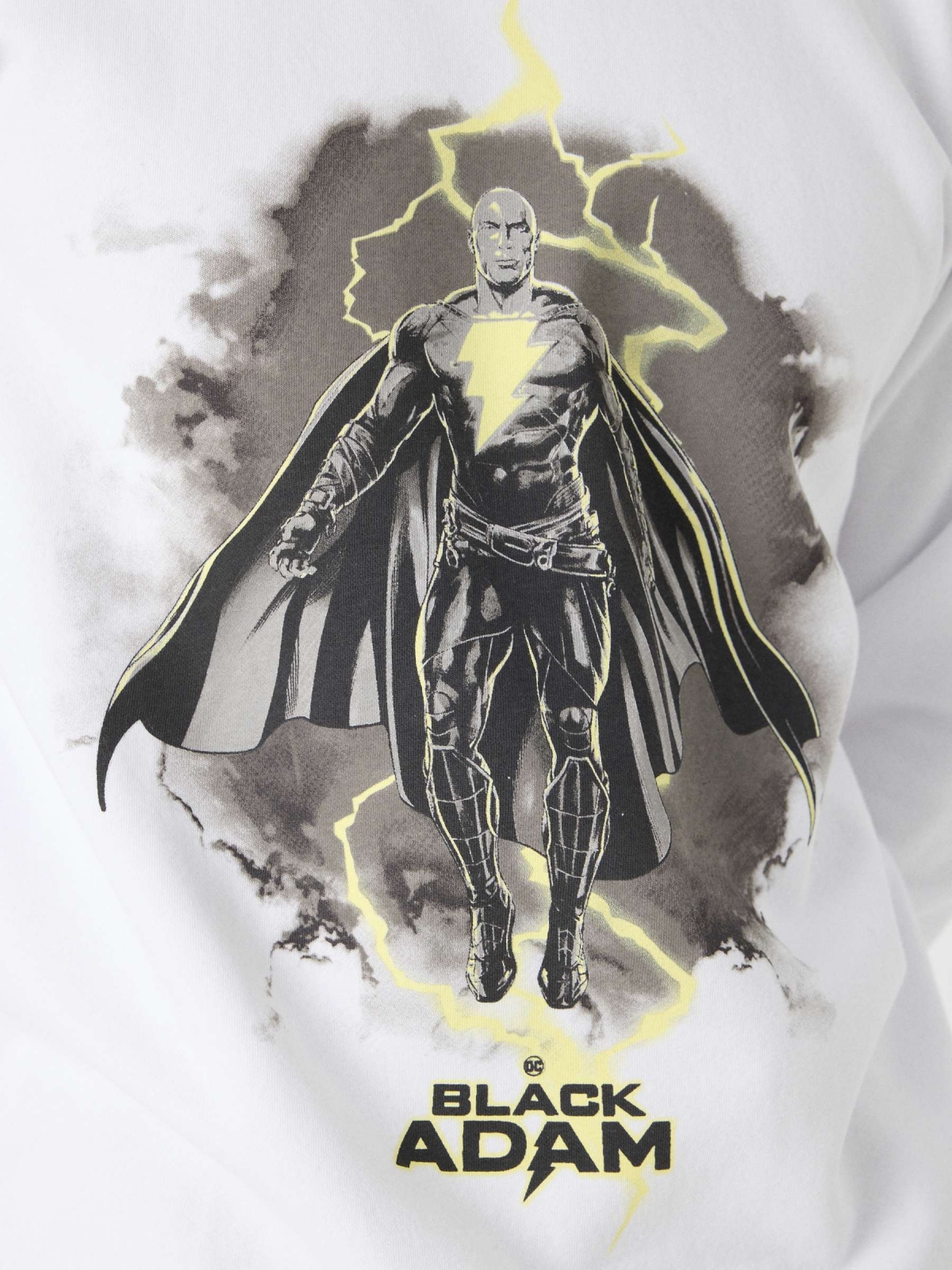 Black Adam sweatshirt branco vista detalhe
