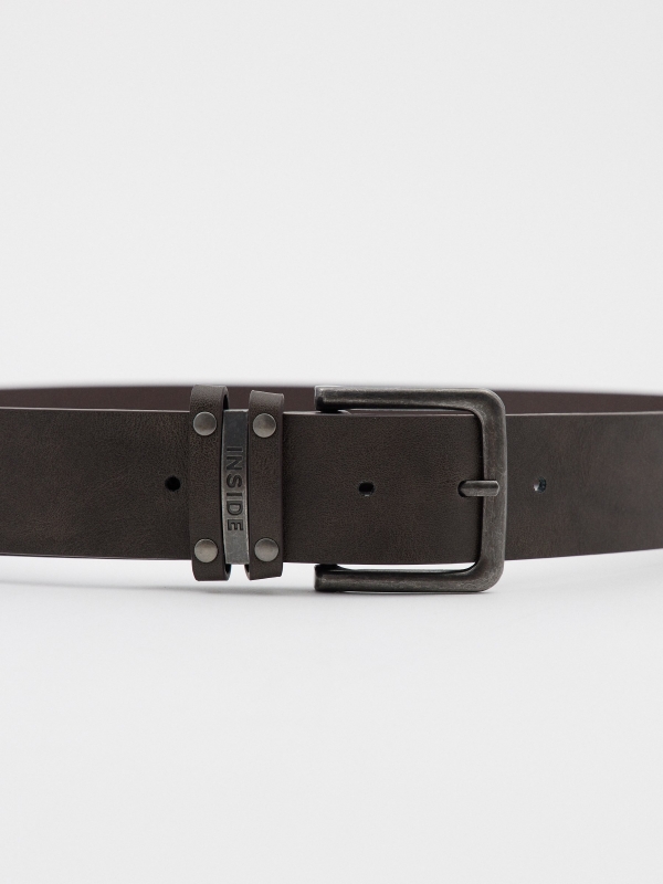 Brown leatherette belt buckle
