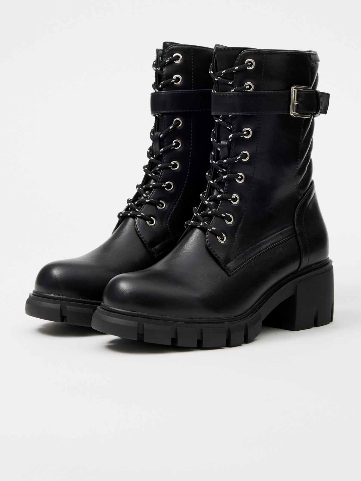 Buckle track sole ankle boot black 45º front view