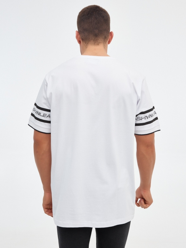 T-shirt de desporto branco vista meia traseira