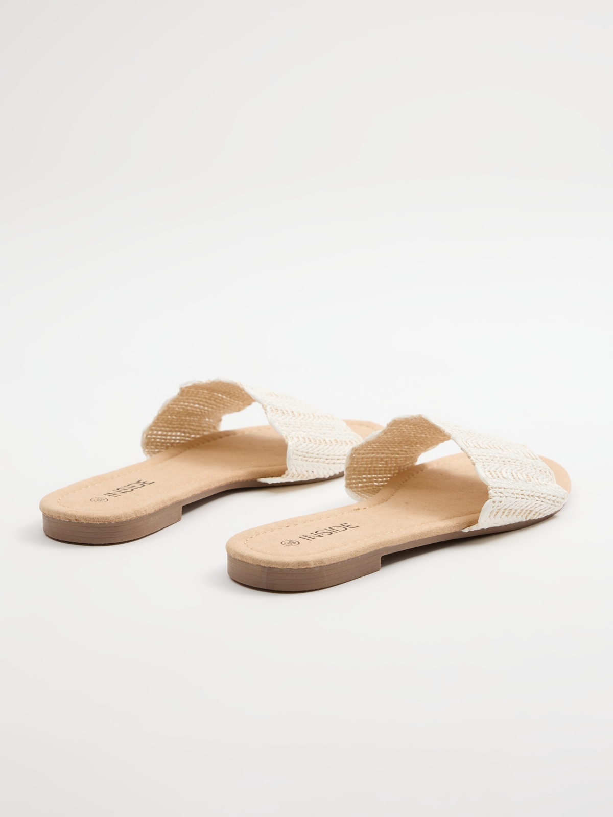 Natural raffia intertwined sandals off white 45º back view