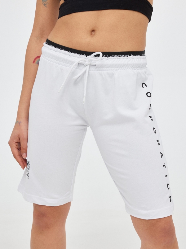 Plush bermuda shorts with elastic white detail view