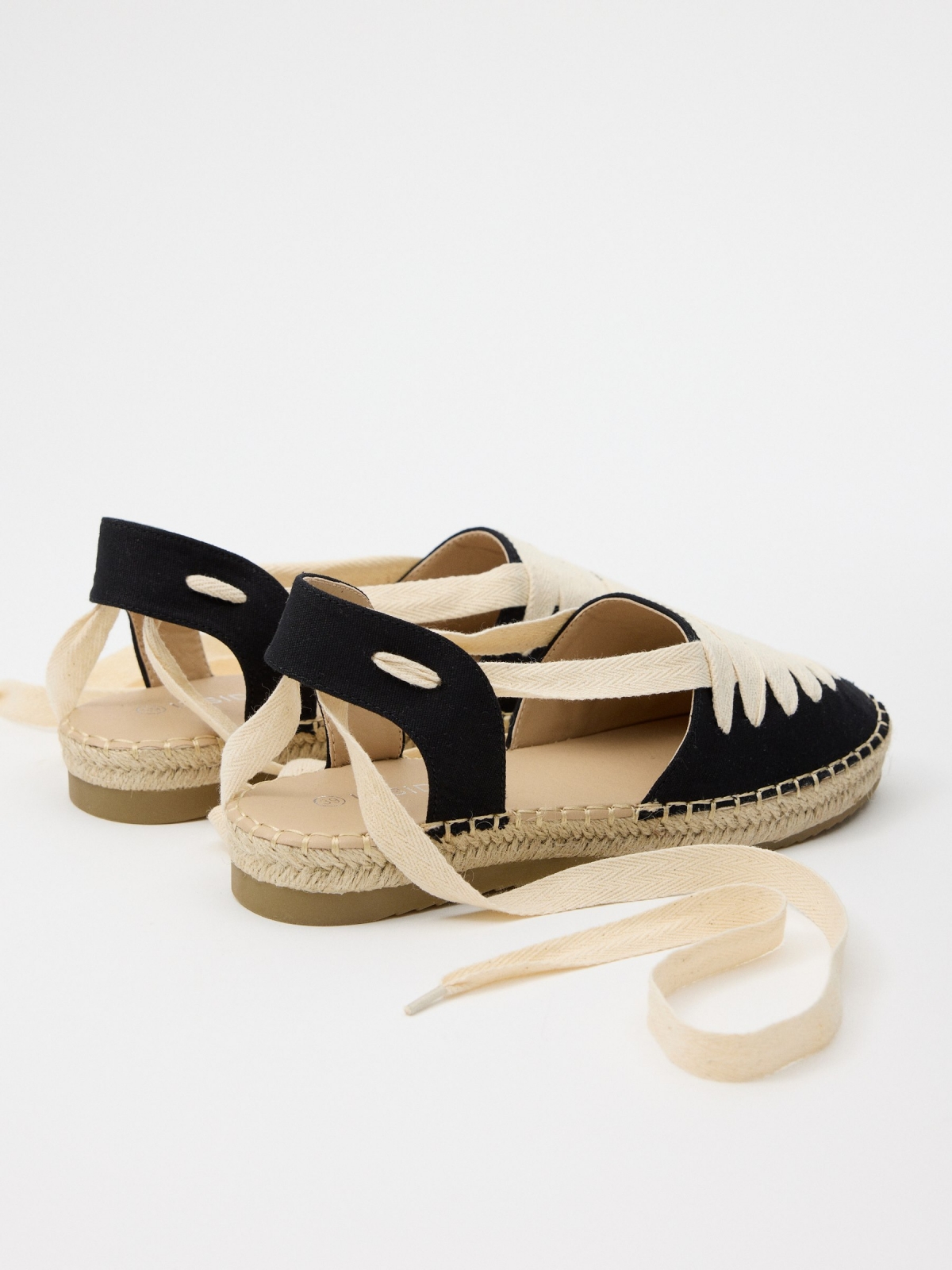 Jute sandal with lace black/beige 45º back view