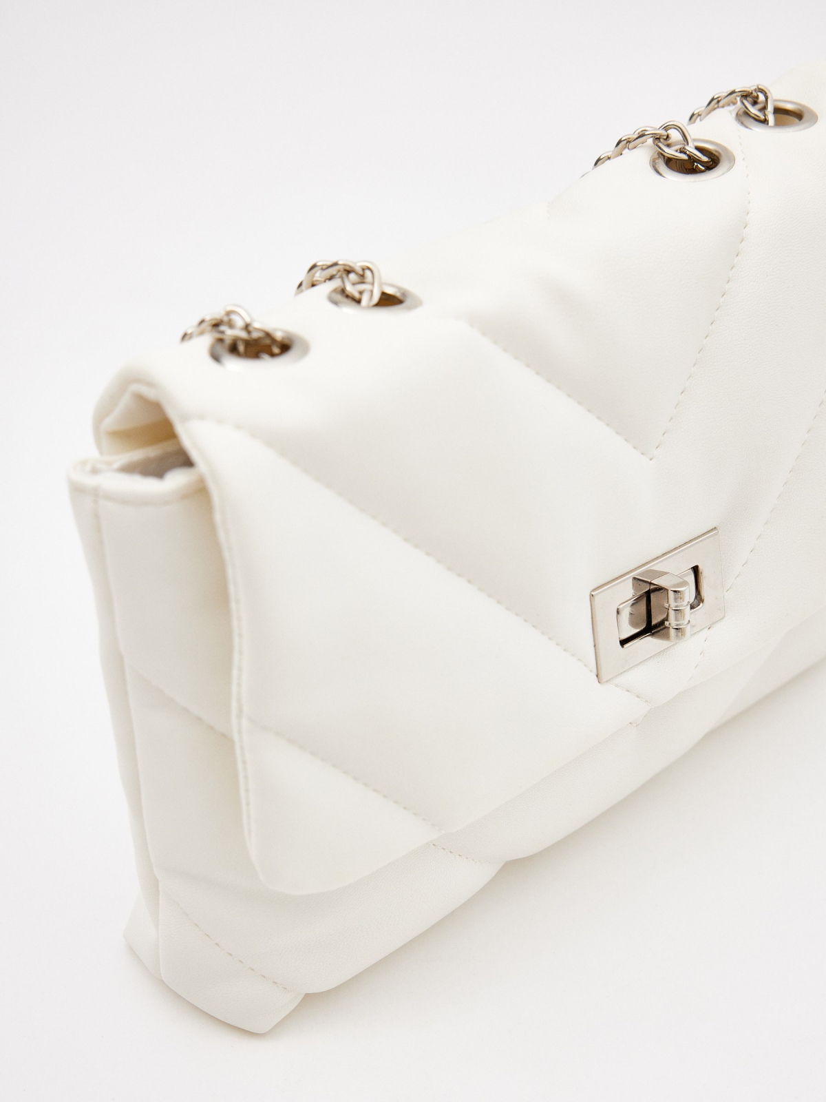 Handbag 24x16cm off white 45º side view