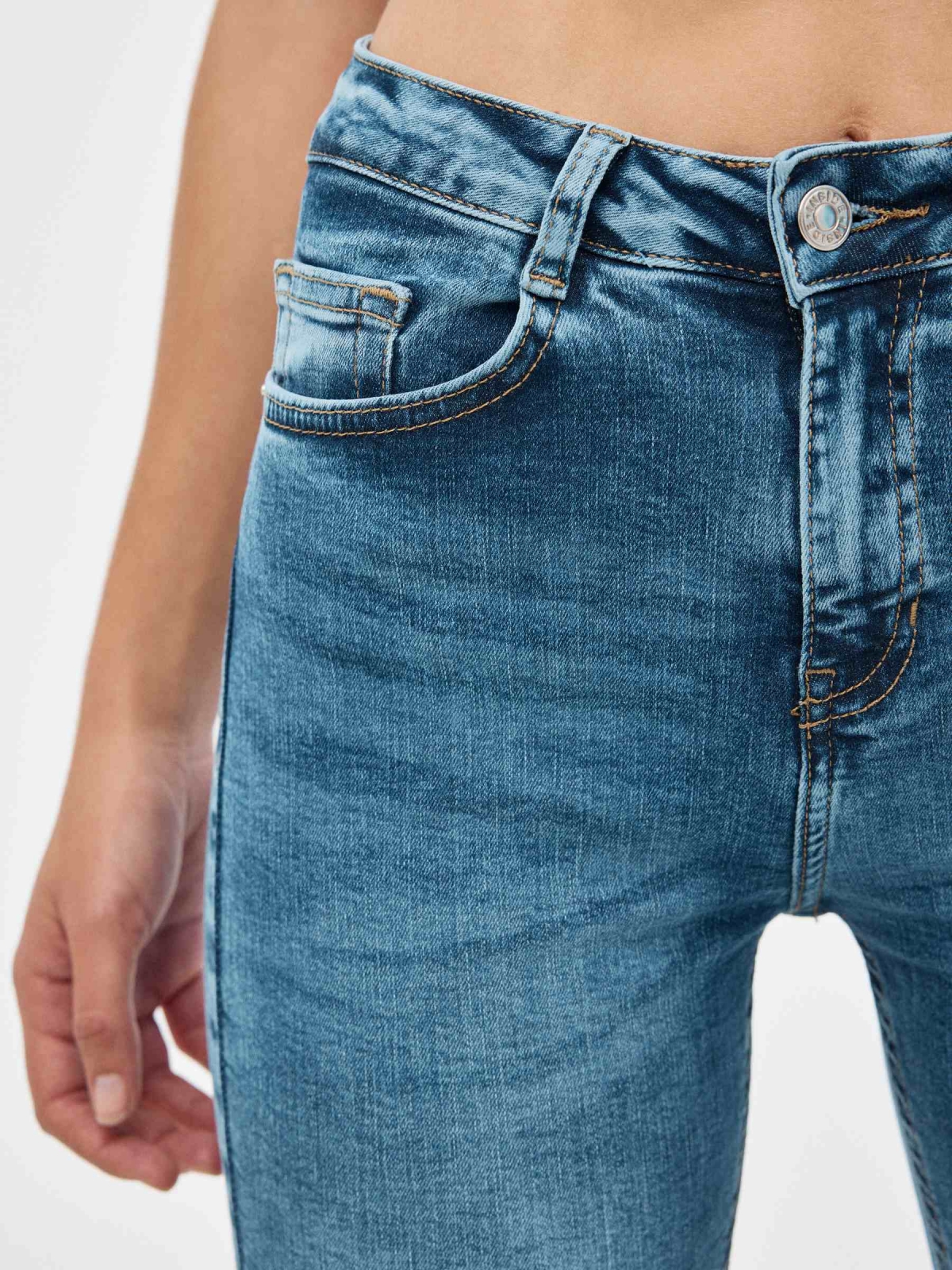 Jeans Skinny Tiro Medio azul vista detalle