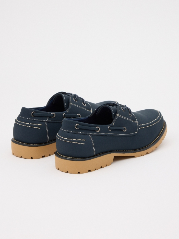 Sapato náutico efeito couro cor marinho azul marinho vista traseira 45º