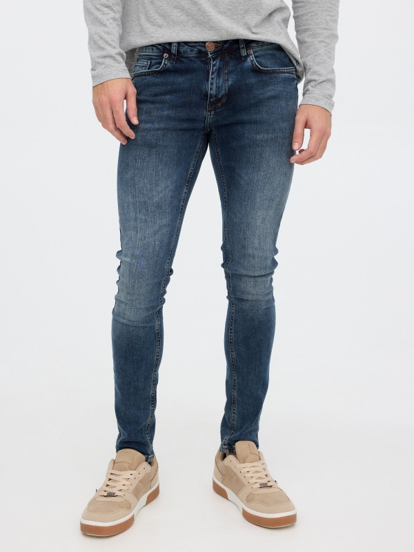 Super slim jeans dark blue middle front view