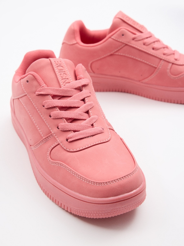 Pink casual sneaker coral detail view