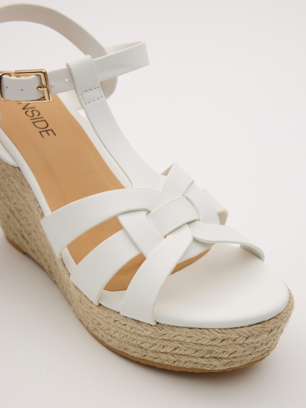 Jute wedge with strips white detail view