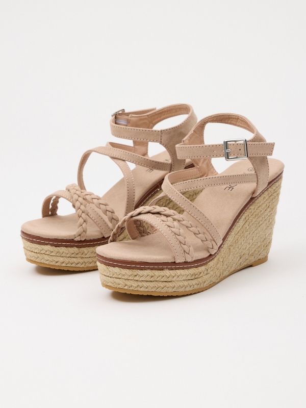 Jute wedge crossed with braided straps powdered pink 45º front view