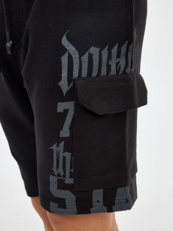 Bermuda jogger shorts with chain black detail view