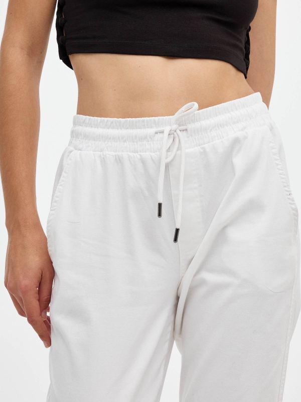 Basic jogger pants with elastic white detail view