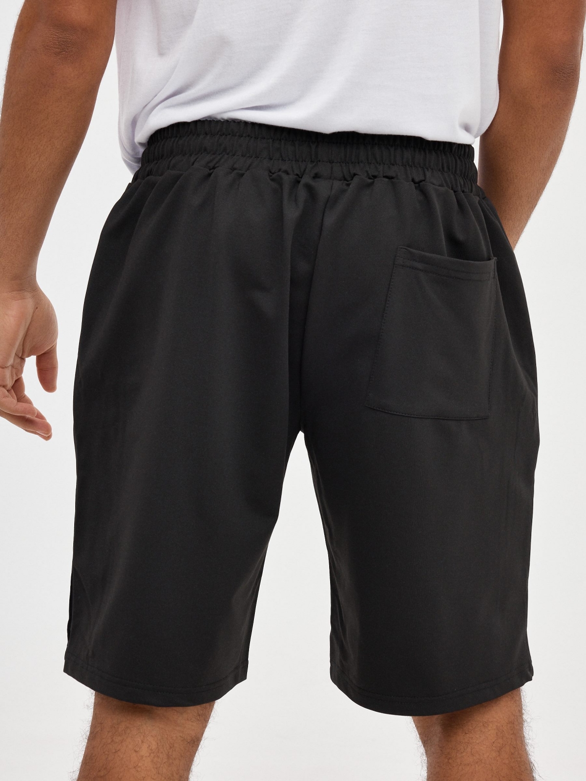 Black Bermuda jogger shorts black detail view