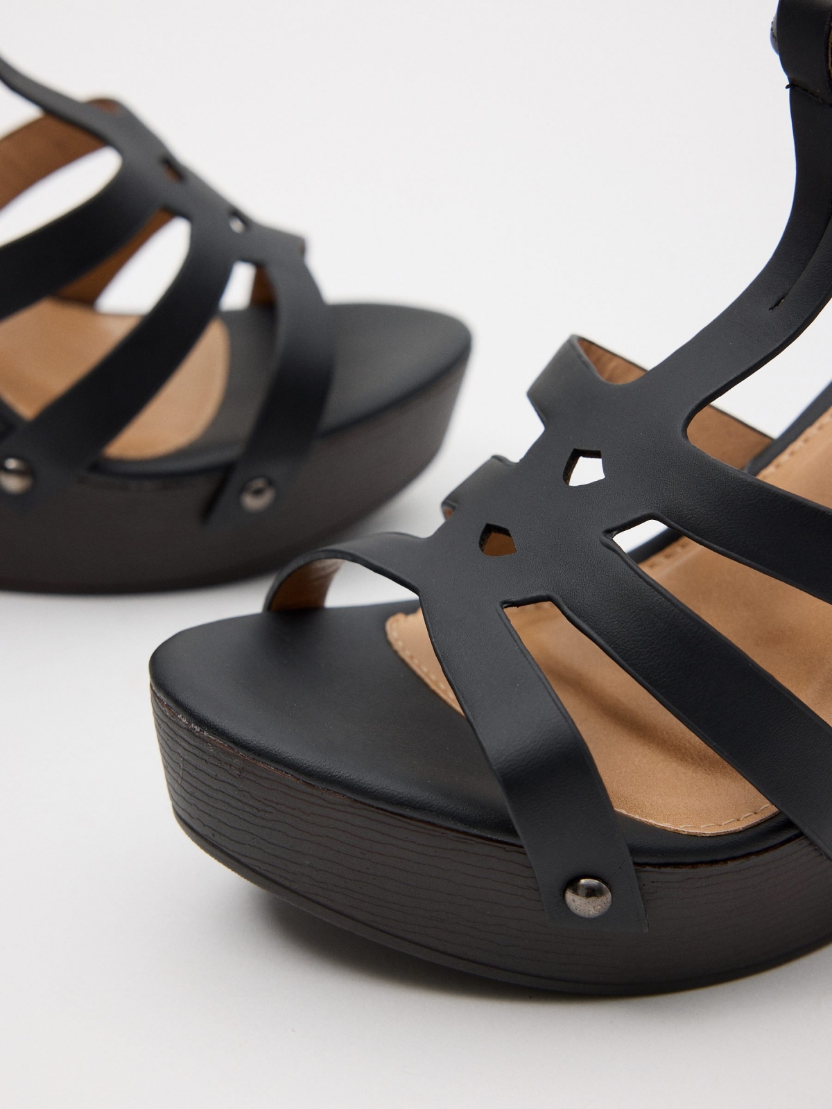 High heel platform sandal black/beige detail view