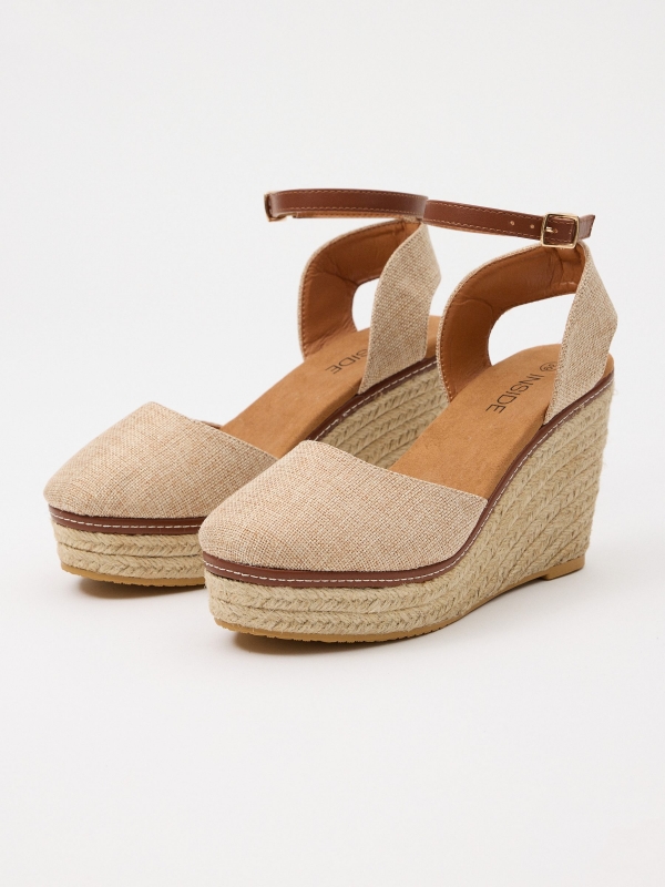 Wedge jute basic closed clogs sand 45º front view
