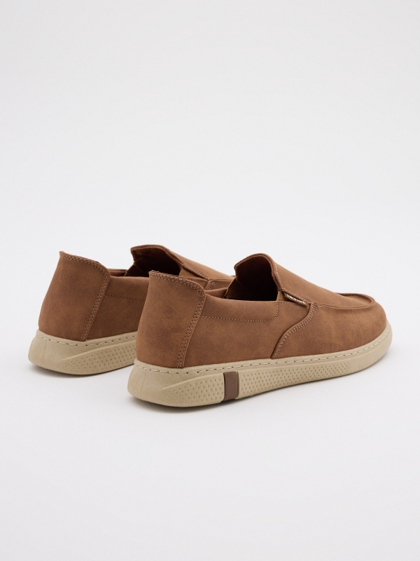 Sneakers with elastic band light brown 45º back view