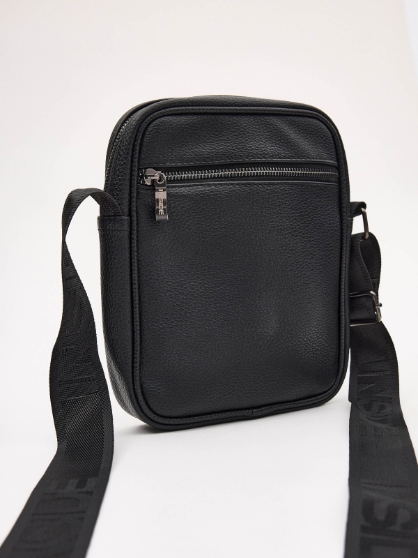 Black leatherette shoulder bag black detail view