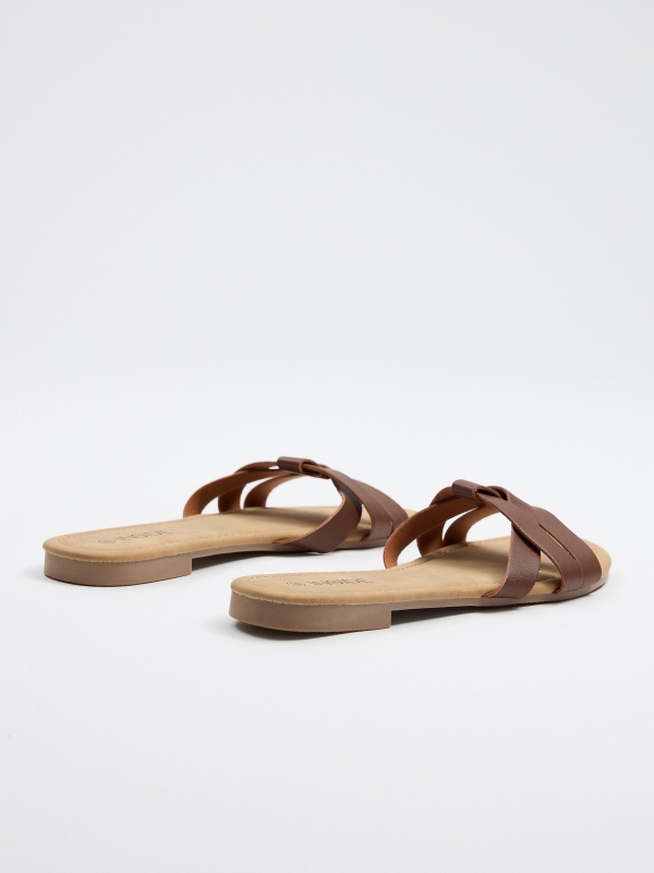Strappy thong sandal earth brown 45º back view