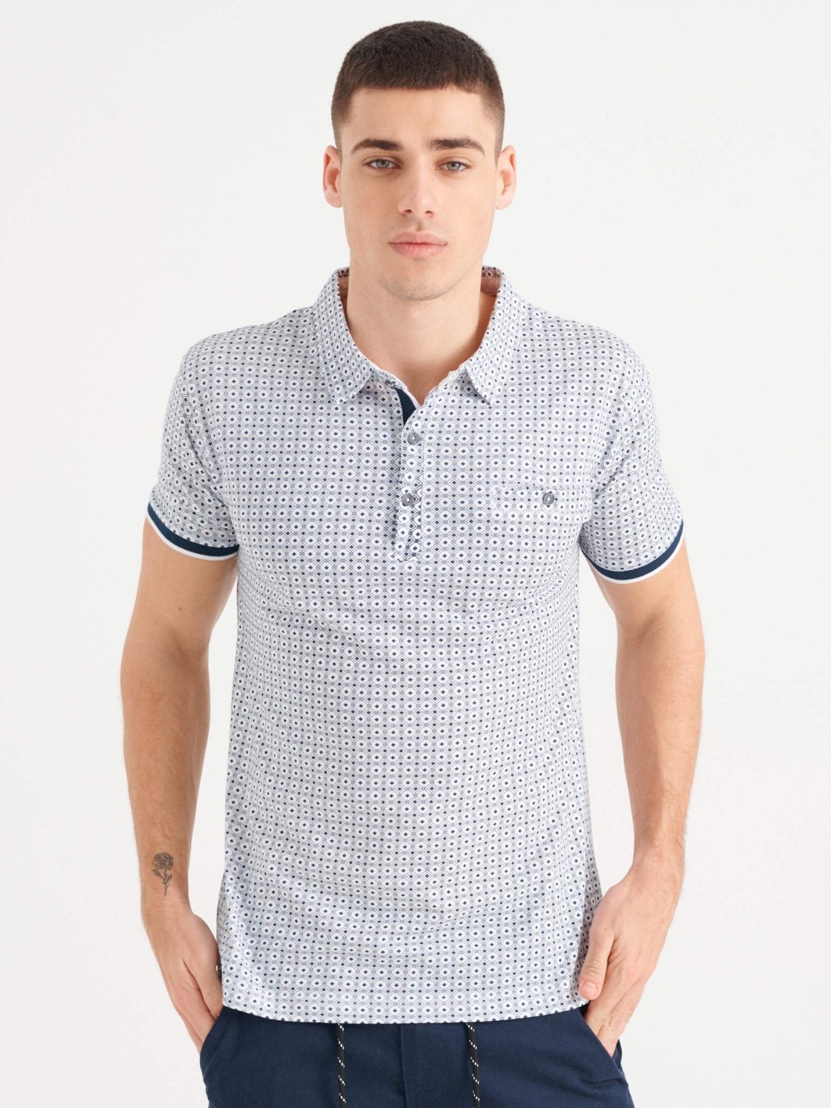 Jacquard polo shirt with pocket navy middle front view