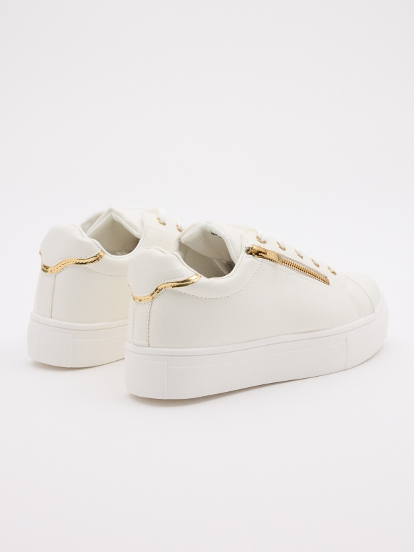 Casual sneaker with platform white 45º back view